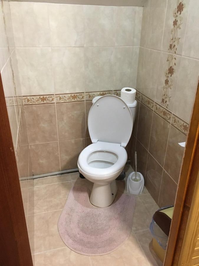 У Ондраша Apartment Yasinia Bagian luar foto