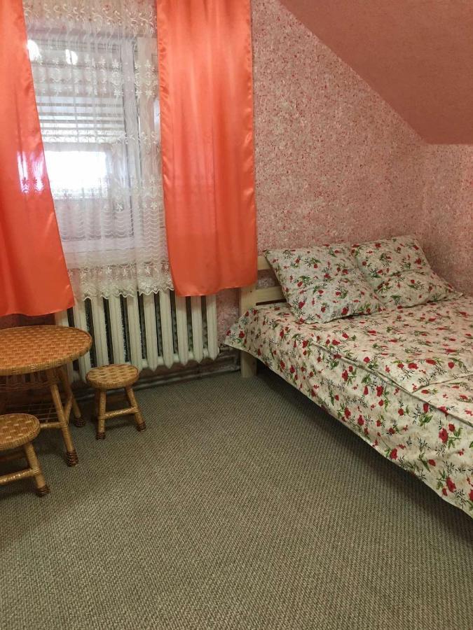 У Ондраша Apartment Yasinia Bagian luar foto