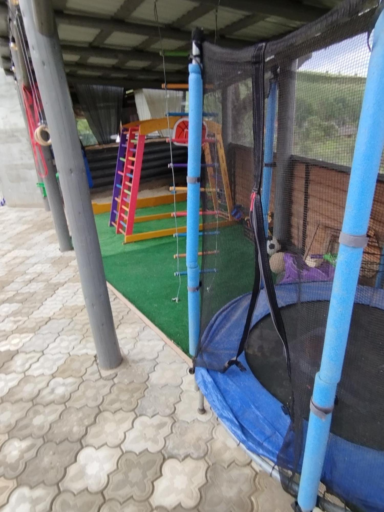 У Ондраша Apartment Yasinia Bagian luar foto
