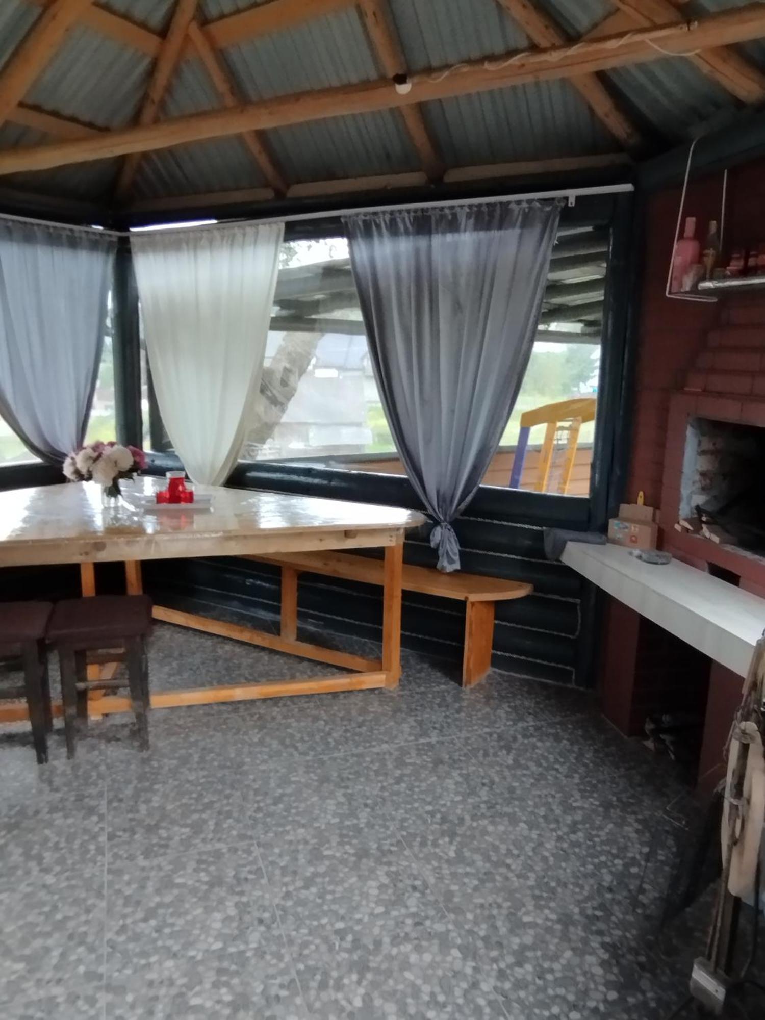 У Ондраша Apartment Yasinia Bagian luar foto