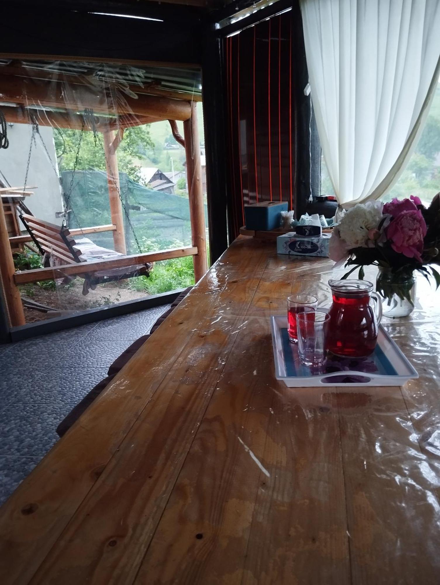 У Ондраша Apartment Yasinia Bagian luar foto